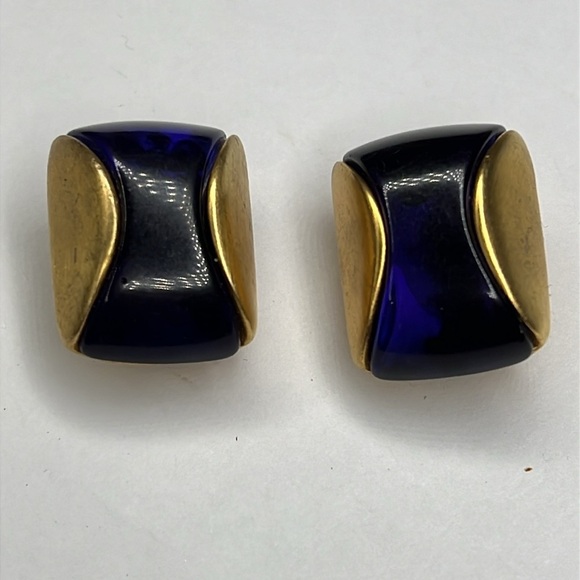 1980’s Givenchy Blue Lucite Matte Gold Clip Earrings - Picture 1 of 7